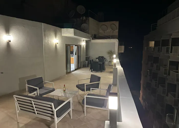 Mida 3-bedrooms Penthouse With Sea View Διαμέρισμα Σλιέμα