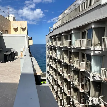 Apartment Mida 3-bedrooms Penthouse With Sea View *