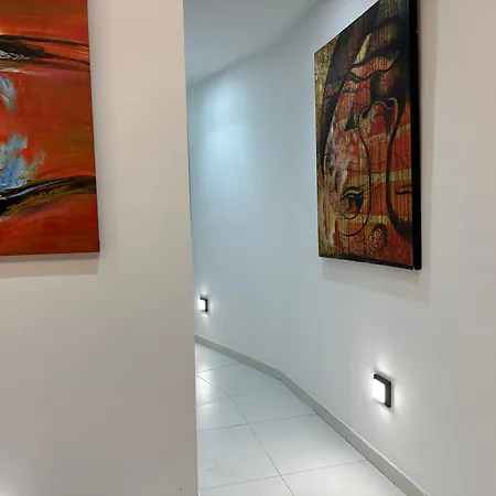 Mida 3-bedrooms Penthouse With Sea View דירה