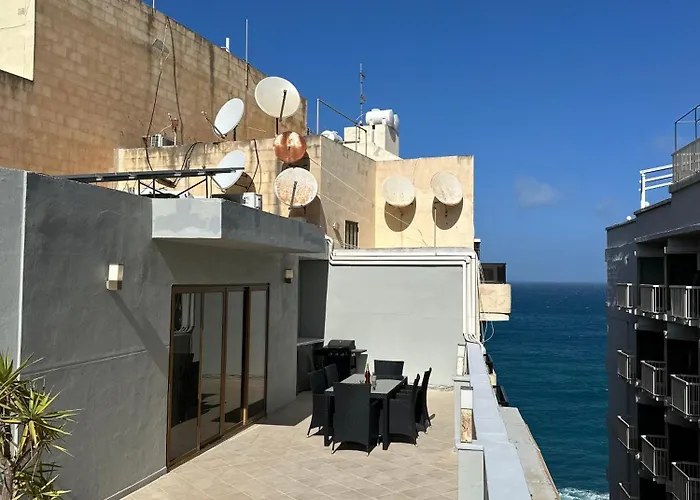 Mida 3-bedrooms Penthouse With Sea View 아파트 *