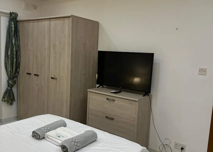 Mida 3-bedrooms Penthouse With Sea View